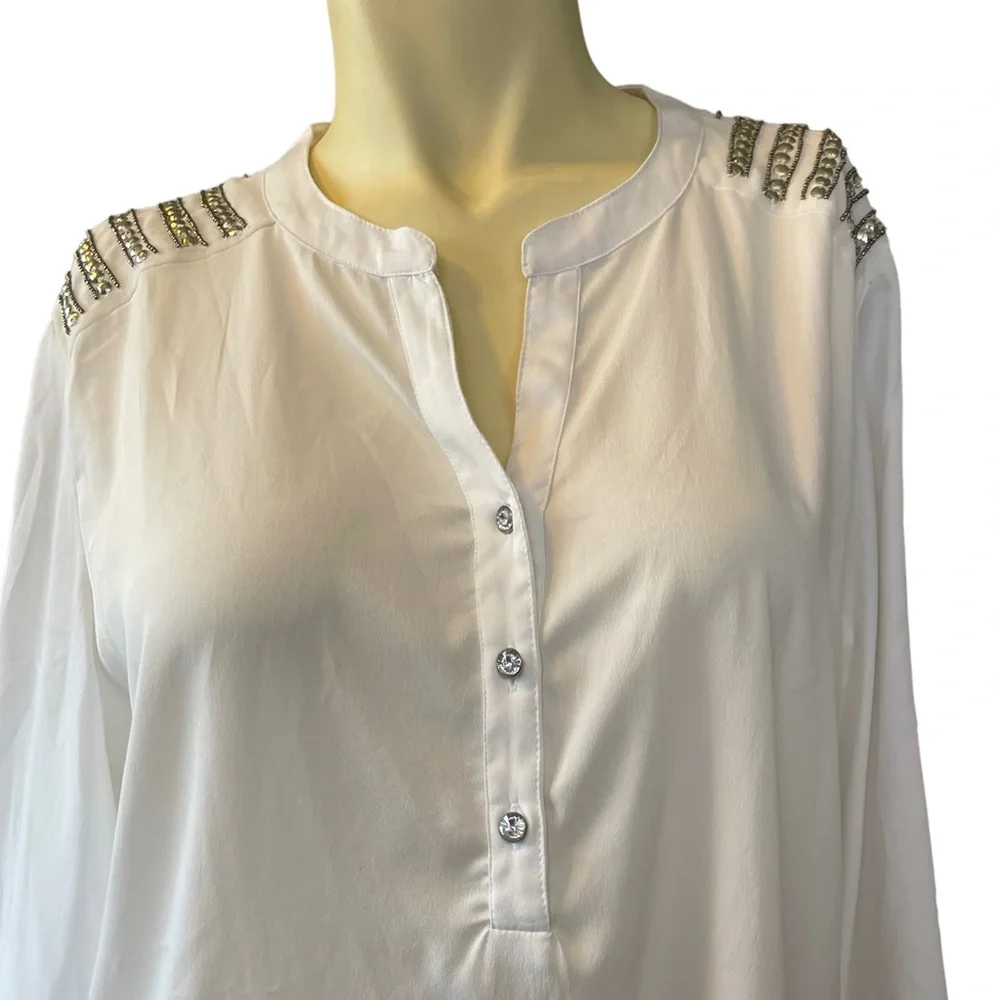 Chico’s Studded Antique White Blouse Size 2 = L / 12 - Picture 5 of 12